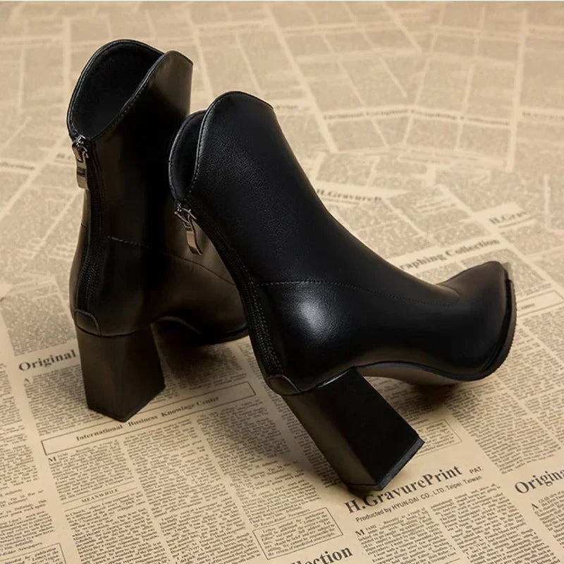 Talons en Cuir à Coupe Détendue