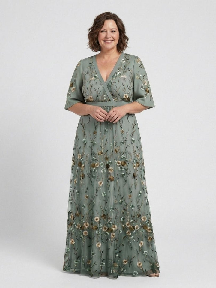 Evade | Robe maxi à manches courtes et décolleté en V floral
