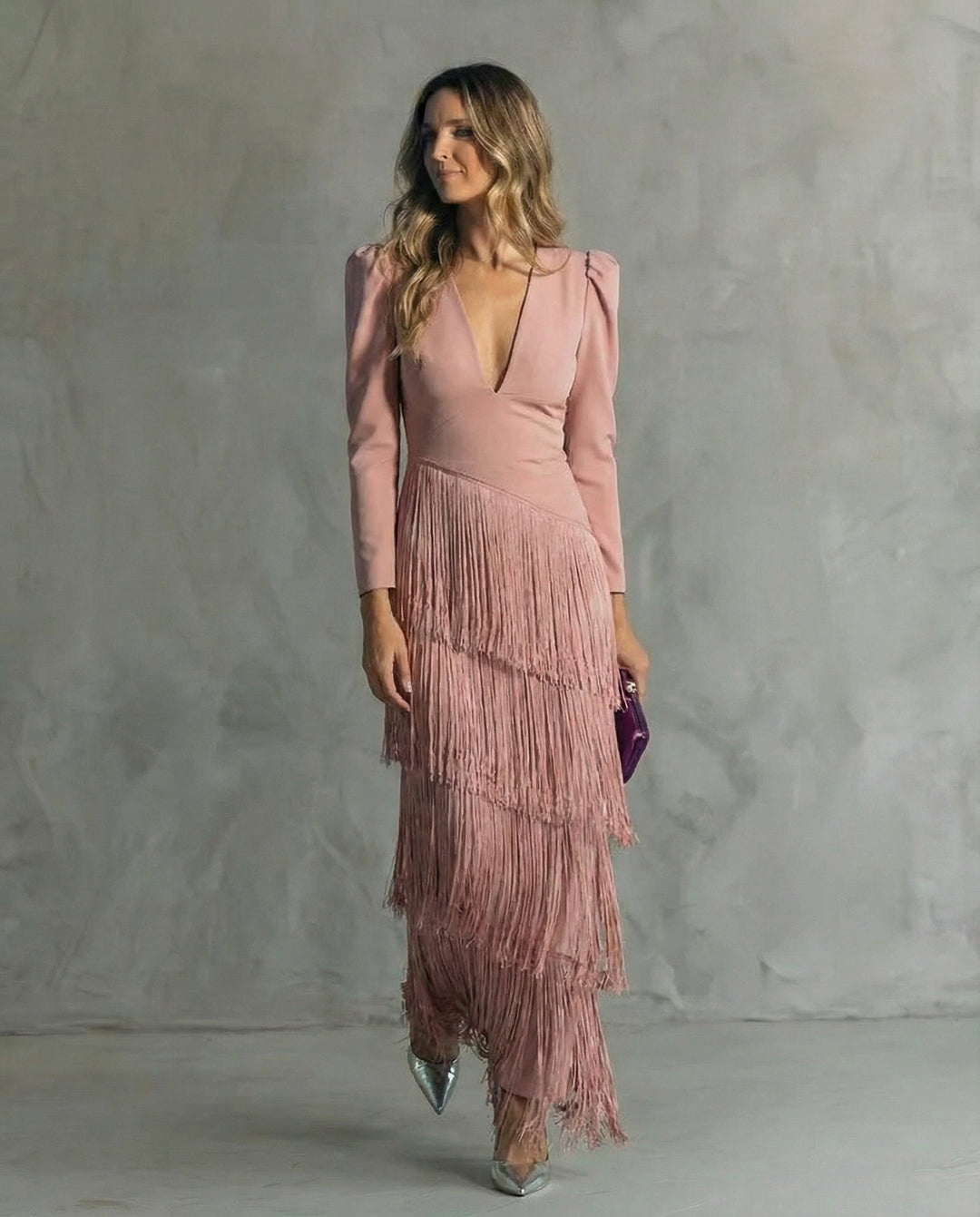 Clara | Robe Élegante avec Manches Frangées